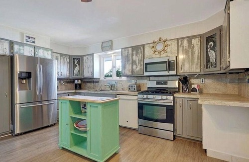 Bayville House | Spacious Waterfront house, gorgeous water views!