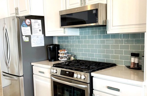 Marathon Apartment | Spacious Waterfront home-private heated pool-100 ft of dockage w/private backyard!