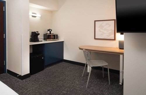 Amarillo Hotel | Spark by Hilton Amarillo East