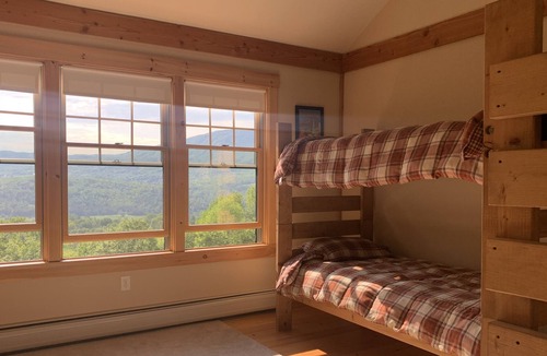 East Burke House | Spectacular Burke Mtn/Kingdom Trails Post and Beam