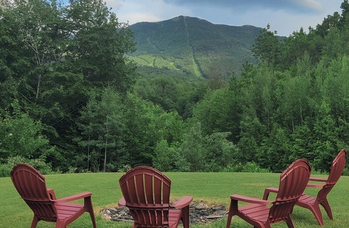 Jeffersonville House | Spectacular Ski Slope Views! Just minutes to the slopes of Smugglers' Notch!