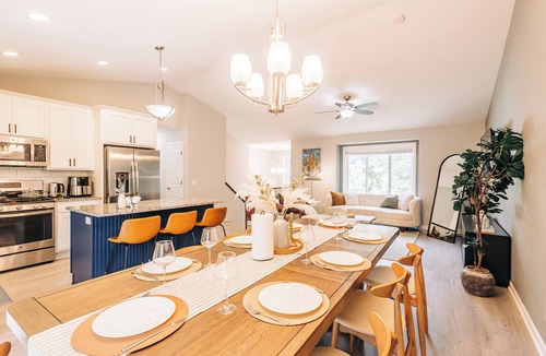 Blaine House | Sports Twin Cities Suburban Escape: 4BR w/Game Room & Big Yard Near NSC & TPC
