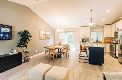 Blaine House | Sports Twin Cities Suburban Escape: 4BR w/Game Room & Big Yard Near NSC & TPC
