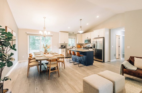 Blaine House | Sports Twin Cities Suburban Escape: 4BR w/Game Room & Big Yard Near NSC & TPC
