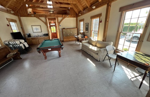 Nantucket House | Spotless Secluded Getaway - 10min. to Town