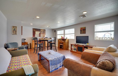 Springfield Apartment | Springfield Apt w/Deck + Central Location!