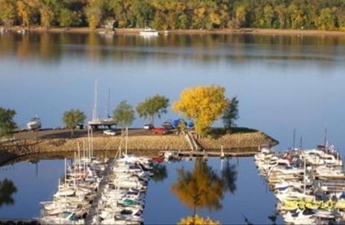 Lakeland House | St. Croix River Home with Private Waterfront