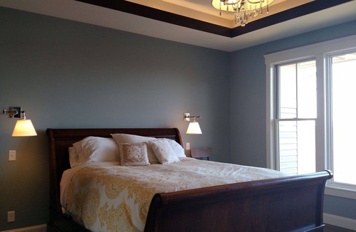 Hudson House | St Croix River Views - Peaceful Neighborhood - Room for 14!