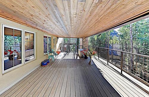 Taos Ski Valley House | St Moritz Condos 202