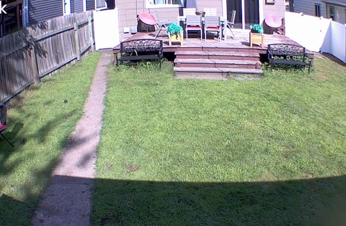 Midway Apartment | St Paul Fry Street Den #1