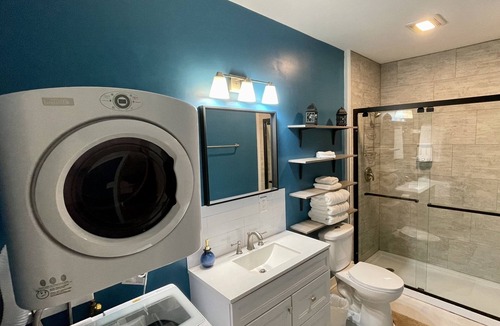 West St. Paul Apartment | St. Paul Studio Unit - 2 guests