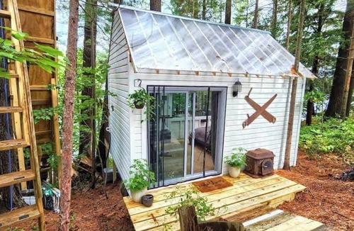 Brantingham Apartment | Stabbin Cabin #2 on Grant Island-HotTub,Boat,Pets