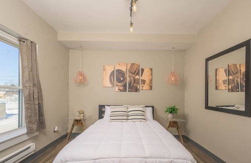 Appleton Apartment | Stateview 202 - Downtown 1 Bedroom Apartment