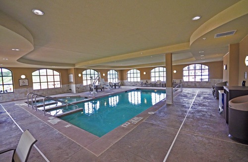 Altoona Hotel | Staybridge Suites Eau Claire - Altoona, an IHG Hotel