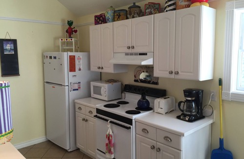 Frankfort Apartment | Steps To The Beach & 2 Blocks To Downtown Frankfort - Sleeps 6-8