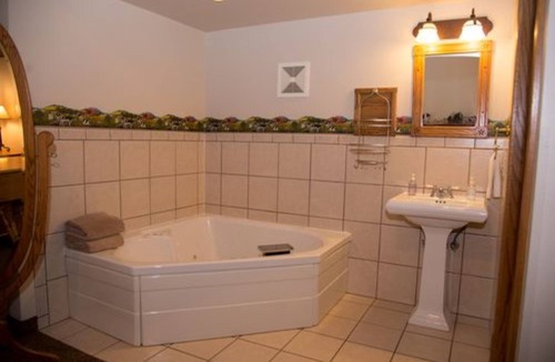Lanesboro Hotel | Stone Mill Hotel & Suites