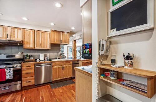 Stowe Hollow House | Stowe Hollow