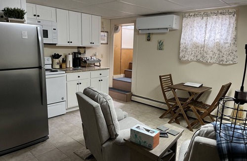 St. Albans Apartment | Studio 19A