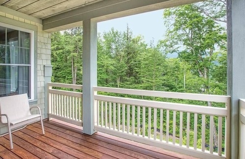 Jeffersonville Condo | Studio in Smugglers' Notch- Mountain Escape!