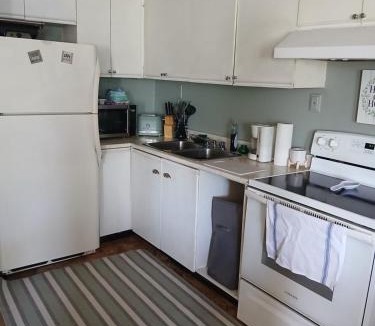 Wasaga Beach Apartment | Studs Lonigans Pub