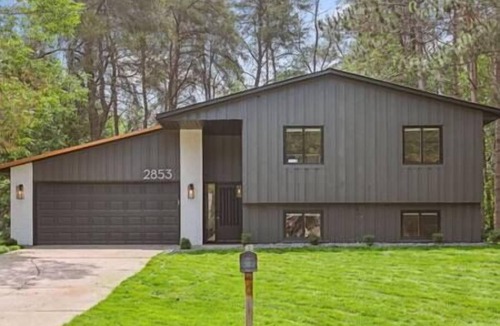 Stillwater House | Stunning Fully Renovated Stillwater 4bed/2bath