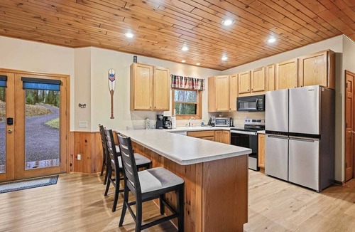 Presque Isle House | Stunning Presque Isle Home - Kayak I Fire Pit I Pontoon Rental