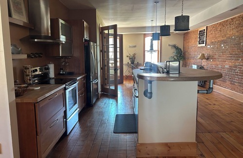 Wabasha Condo | Stunning river view loft in Wabasha near Eagle Center