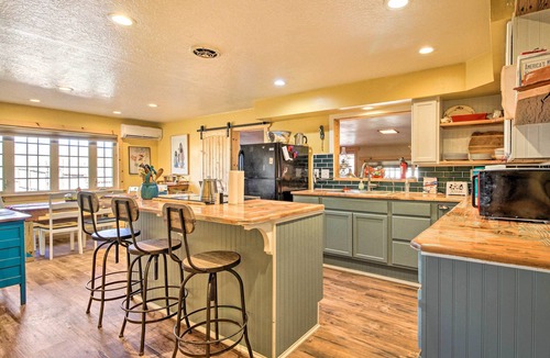 San Ysidro House | Stunning San Ysidro Homestead w/Large Porch!