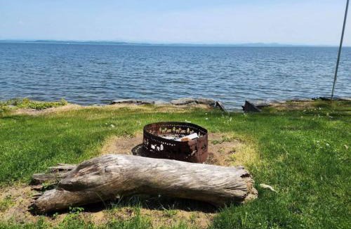 Willsboro House | Stunning views of Lake Champlain