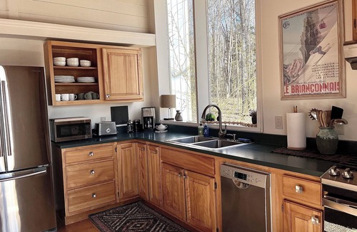 Waterbury Center House | Stunning views near Stowe /Private mountain home