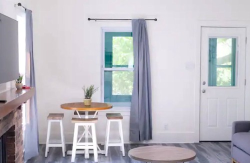 Champlin House | Stylish 2BR Home next to the Mississippi River