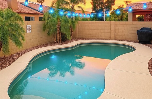 Paradise Valley Village House | Stylish Desert Ridge Area Home - Beautiful Pool & Game Room