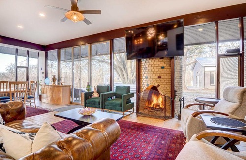 West Friendship House | Stylish + Serene West Friendship Hidden Gem!