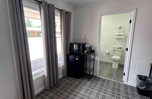 Lusk House | Suite 111