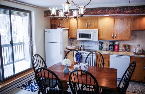 Jeffersonville Apartment | Summer in Vermont at Smugglers Notch - 20 minutes from Stowe