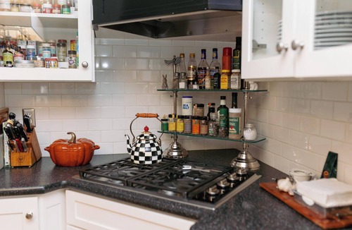 Macalester - Groveland House | Summit Avenue Luxe Retreat