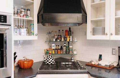Macalester - Groveland House | Summit Avenue Luxe Retreat