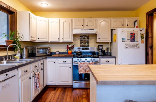 Ashfield Ski Chalet | Sunny Chalet Nestled in the Woods of Ashfield
