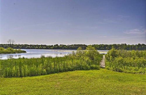 Montello Apartment | Sunny Lakefront Retreat Boat, Fish and Hike!