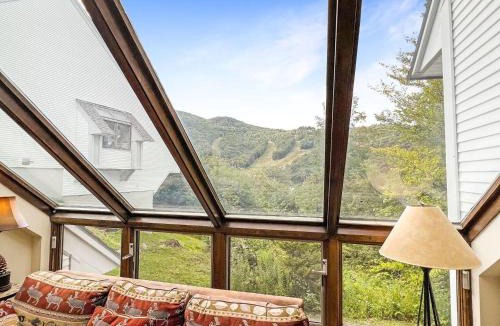 Central Vermont- Killington House | Sunrise Northstar B1 - Bear View