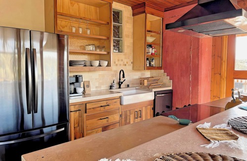 El Prado House | Sunrise Sanctuary: Tranquil El Prado Retreat, Mountain Views, 11 mi from Taos