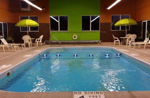 Plattsburgh Hotel | Super 8 by Wyndham Plattsburgh