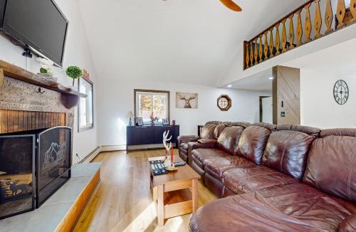 Stratton and Bromley Ski Areas House | Sweet Rock Getaway