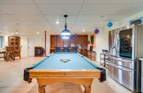 Siren House | Swim Dock and Game Room Lakefront Home in Siren!