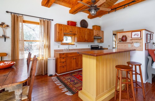 Dixon Cottage | Take Me to the River: Stylish Cottage in Gorgeous Canyon on the Embudo River