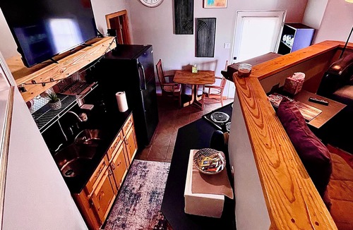 El Prado House | Taos Loft Nest with Monthly & Weekly Discounts!