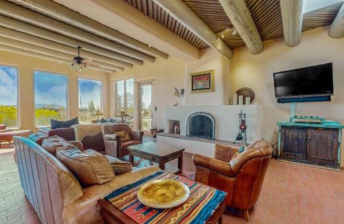 Arroyo Seco House | Taos Moon