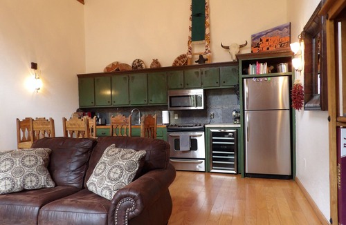 Taos Ski Valley Condo | Taos Ski Valley - Great Views and Lots of Room with Full Kitchen.