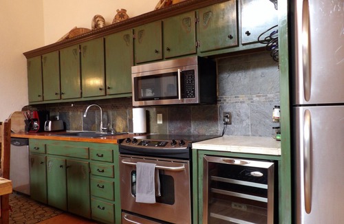 Taos Ski Valley Condo | Taos Ski Valley - Great Views and Lots of Room with Full Kitchen.