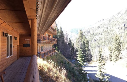 Taos Ski Valley Condo | Taos Ski Valley Sweet Spot
